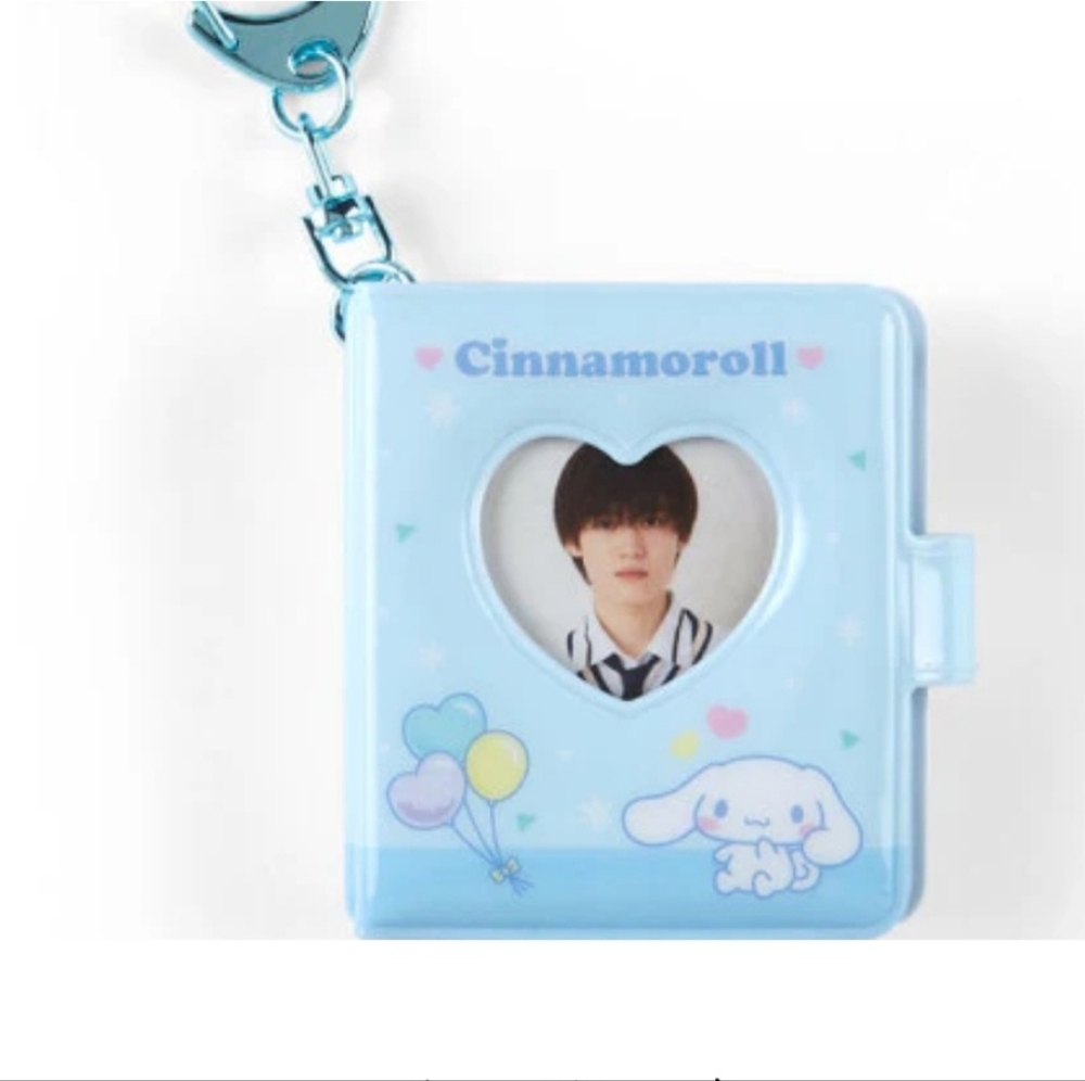 Sanrio Cinnamoroll Mini Photo Albumb with Keychain